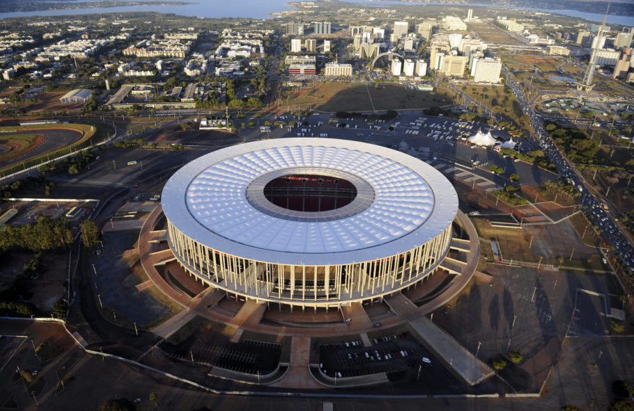 Estádio Nacional de Brasília, construído para a Copa do Mundo