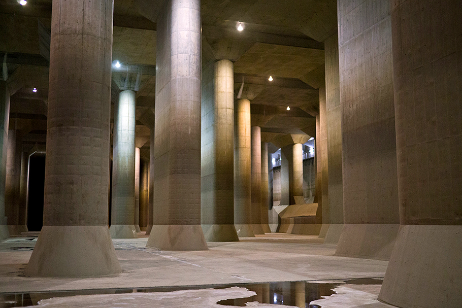Cisternas de Tóquio contra alagamentos