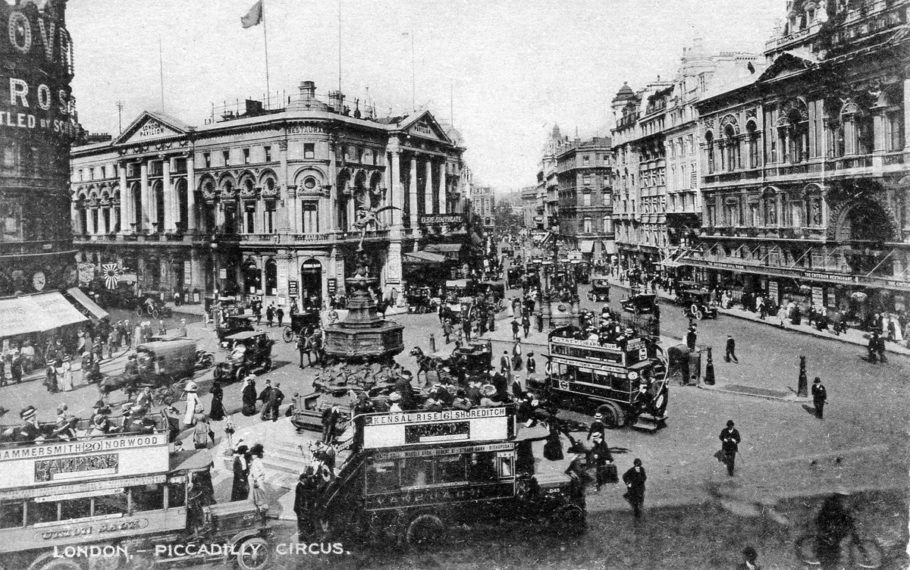 Piccadilly Circus, Londres, 1918.