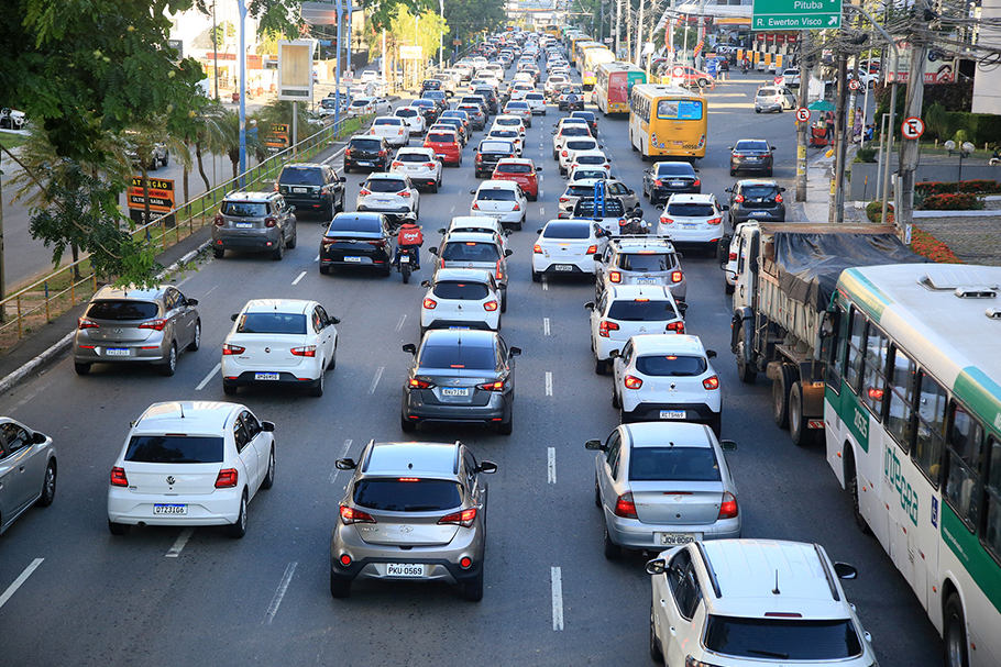 Taxe o congestionamento — mas de maneira flexível e igualitária