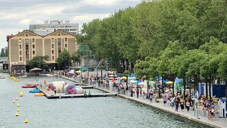 Canal de rio em Paris